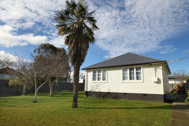 Photo of property in 69 Racecourse Road, Waipukurau, 4200