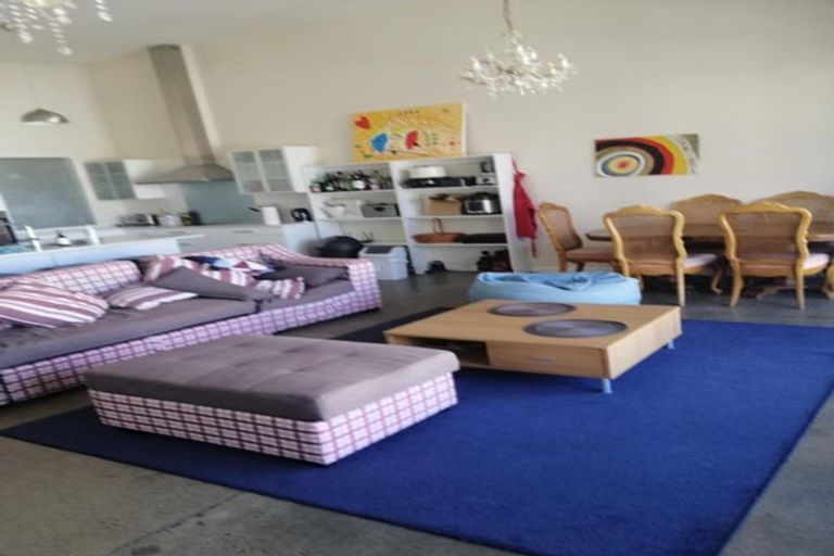 Photo of property in 25u4 Home Street, Mount Victoria, Wellington, 6011