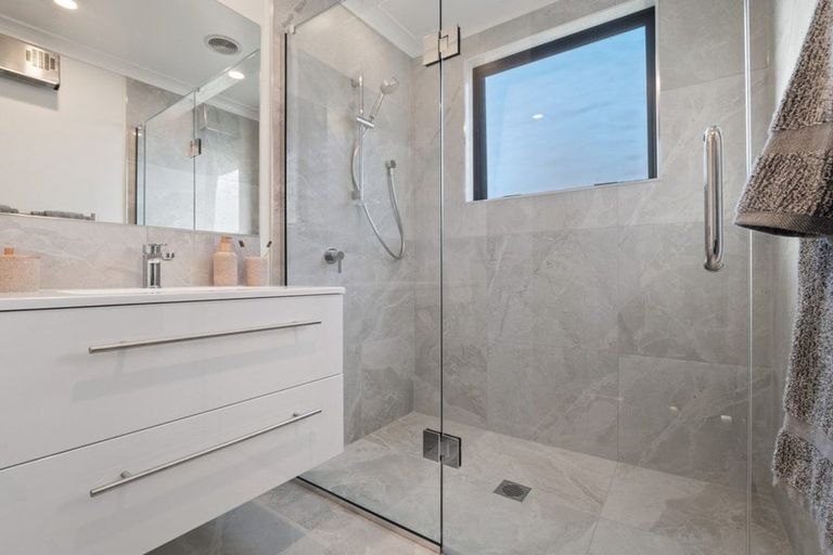 Photo of property in 8c Main Road North, Woodend, 7610