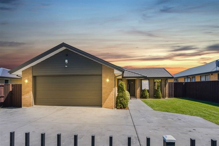 Photo of property in 25 Chandler Way, Rolleston, 7615