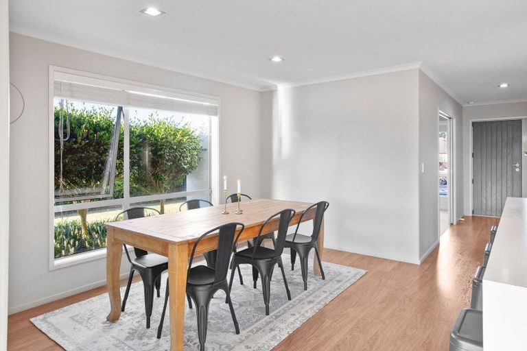 Photo of property in 18 Eastridge Terrace, Huntington, Hamilton, 3210