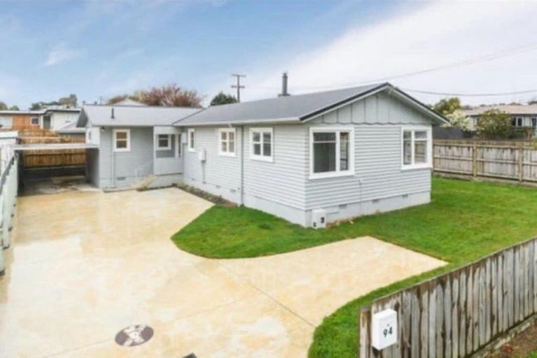 Photo of property in 94 Lethbridge Street, Feilding, 4702