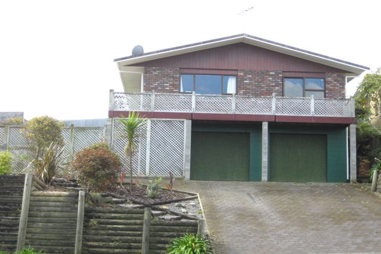 Photo of property in 11 Hobart Drive, Spotswood, New Plymouth, 4310
