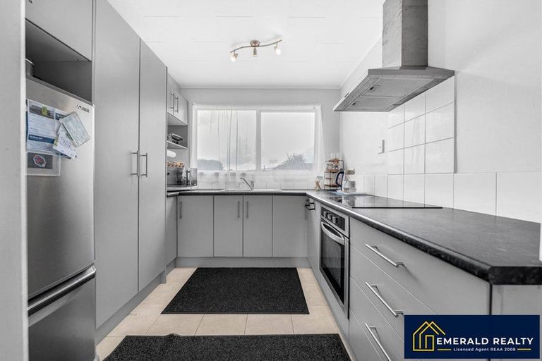 Photo of property in 19 Arnwood Street, Manurewa, Auckland, 2102
