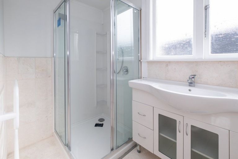 Photo of property in 1a Ropata Street, Hawera, 4610