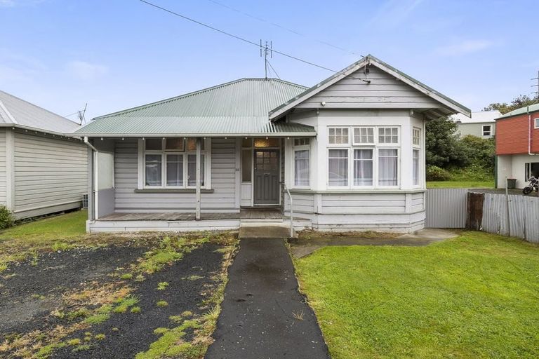 Photo of property in 69 Burns Street, South Dunedin, Dunedin, 9012