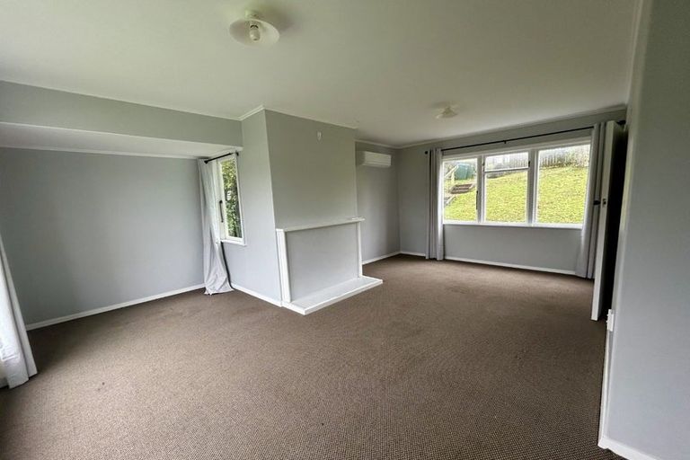 Photo of property in 78-80 Hereford Street, Cannons Creek, Porirua, 5024