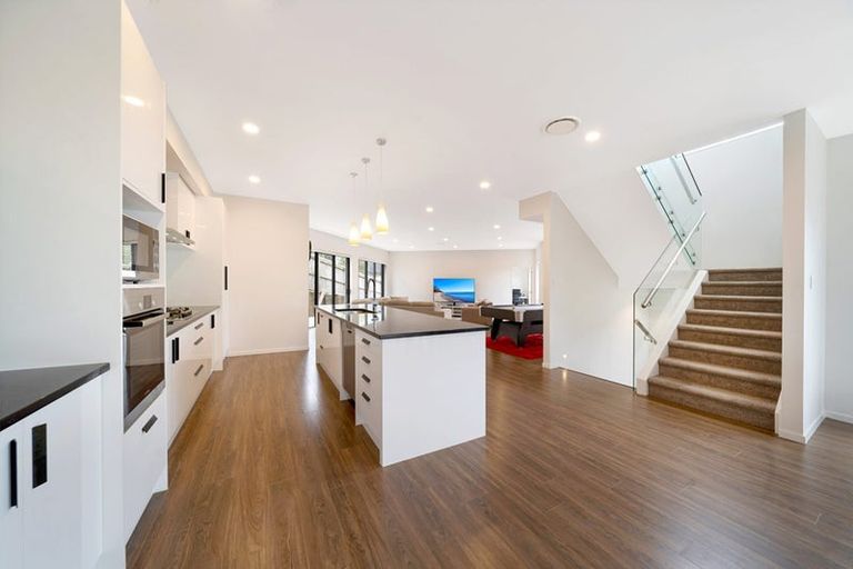 Photo of property in 55 Platinum Rise, Ranui, Auckland, 0612