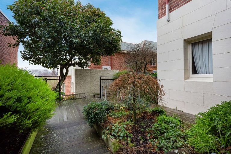 Photo of property in 4 Graham Street, Dunedin Central, Dunedin, 9016