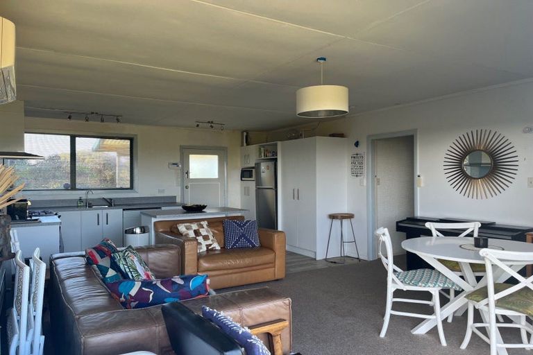 Photo of property in 83 Rua Avenue, Waitarere Beach, Levin, 5510