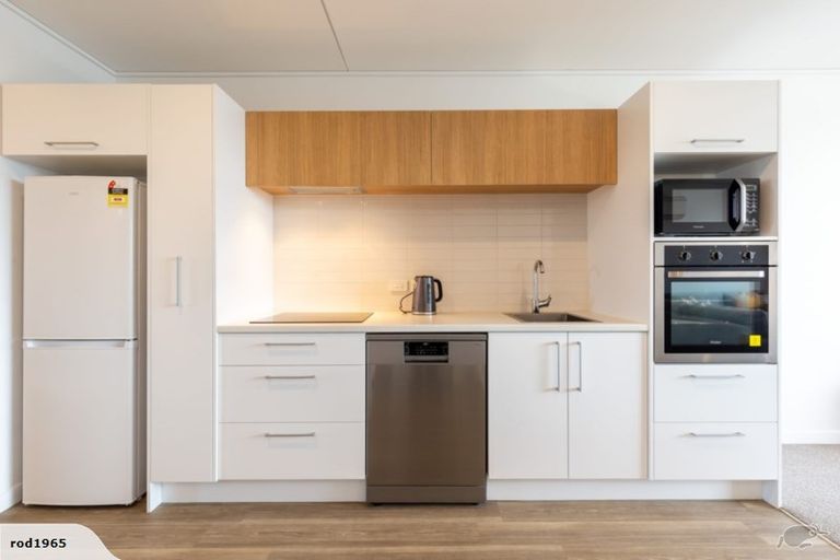 Photo of property in The Terraces, 36d/2 Welles Street, Christchurch Central, Christchurch, 8011