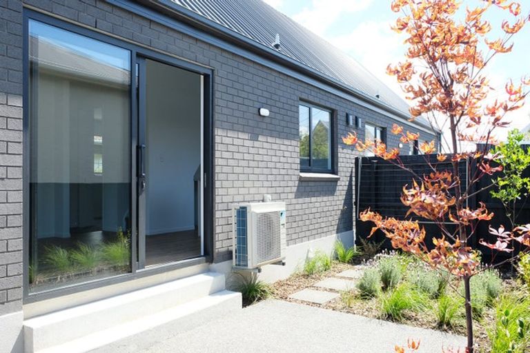 Photo of property in 5b Manning Place, Woolston, Christchurch, 8023