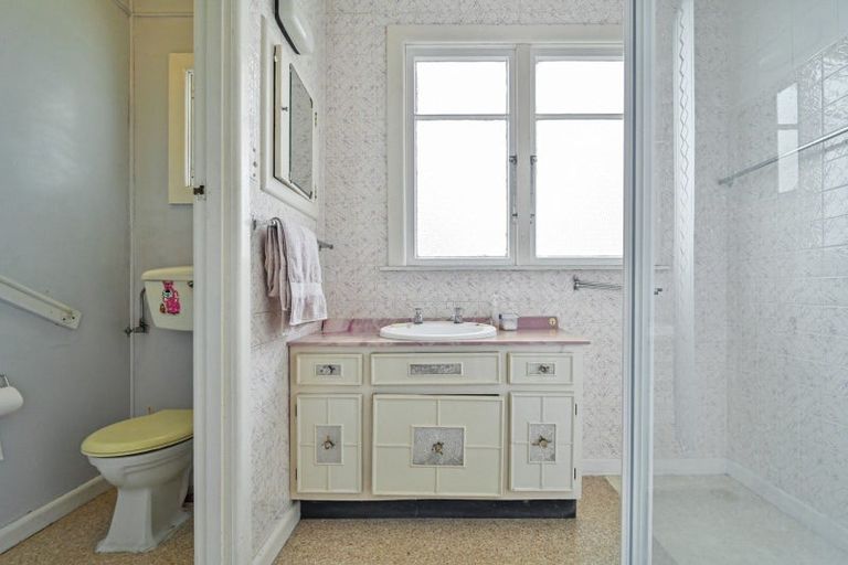 Photo of property in 408 Lyndon Road East, Hastings, 4122