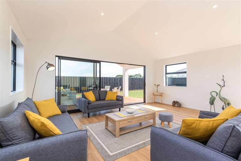 Photo of property in 25 Hotere Street, Rangiora, 7400