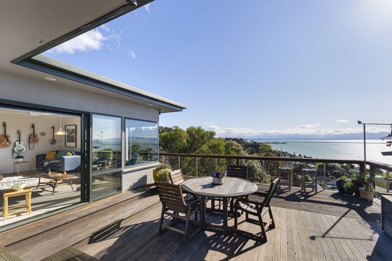 Photo of property in 63 Brooklands Road, Atawhai, Nelson, 7010