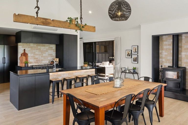 Photo of property in 21 Kirriemuir Close, Tamahere, Hamilton, 3283