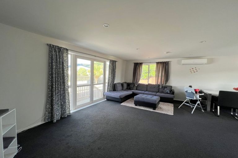 Photo of property in 23 Grimsby Grove, Wainuiomata, Lower Hutt, 5014
