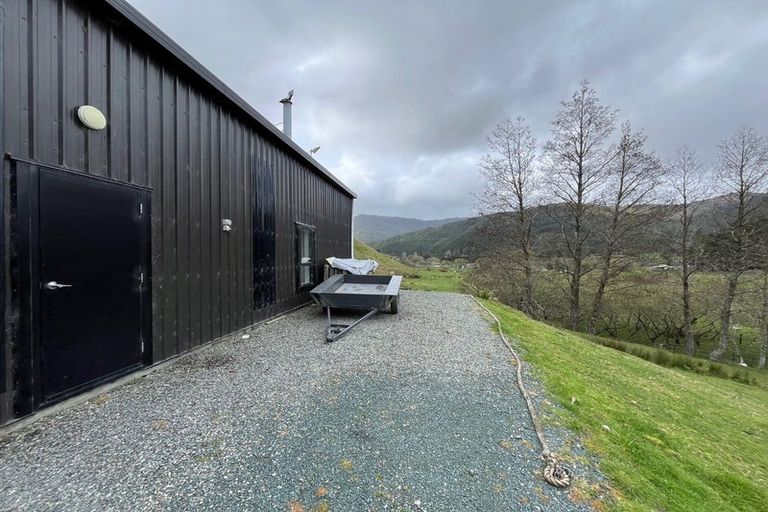 Photo of property in 30 Hawaiki Lane, Hira, 7071