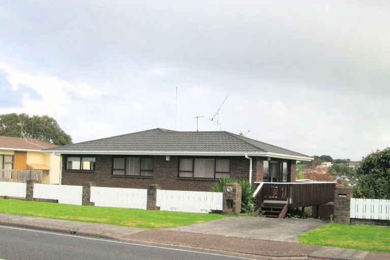 Photo of property in 47 Marellen Drive, Red Beach, 0932