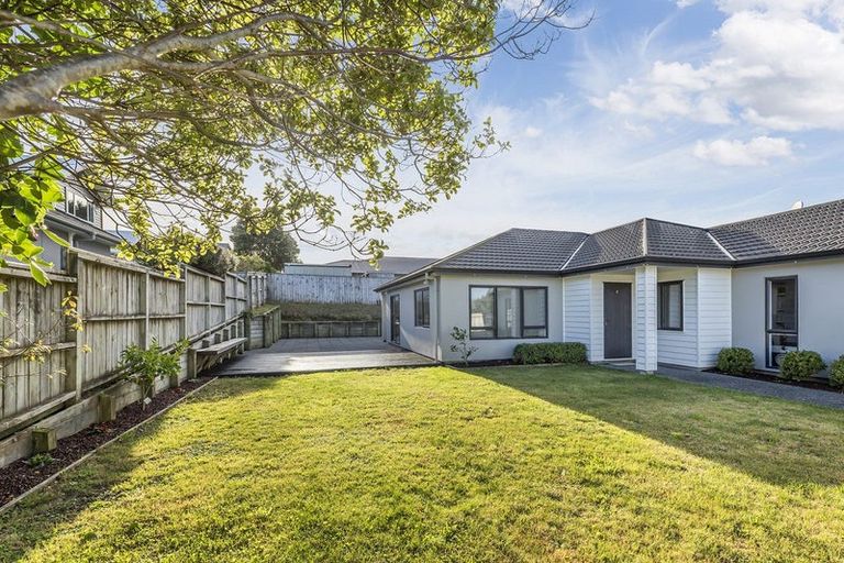 Photo of property in 3 Nelson Avenue, Aotea, Porirua, 5024