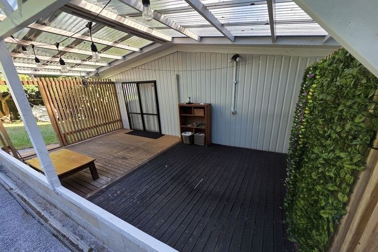 Photo of property in 19 Chrisarda Place, Red Hill, Papakura, 2110