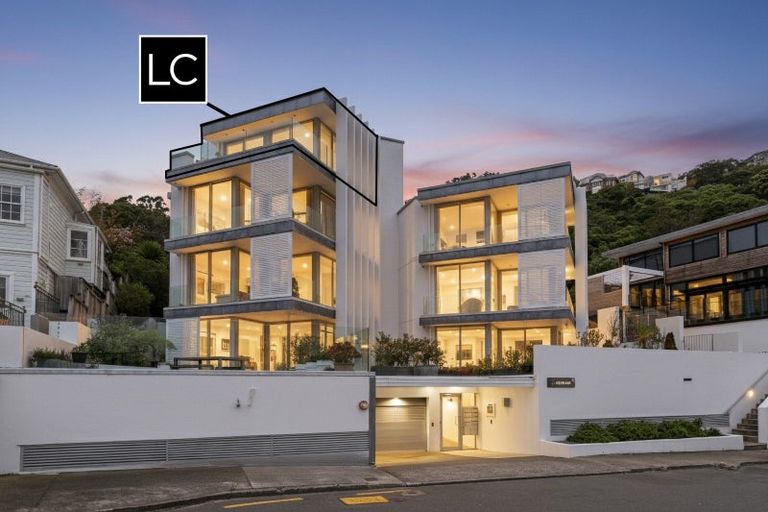 Photo of property in Alto Apartments, 4a/22 Telford Terrace, Oriental Bay, Wellington, 6011