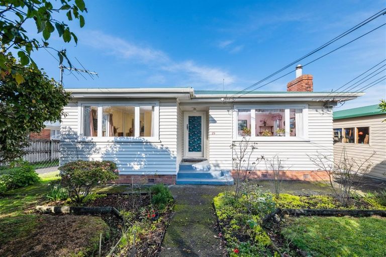 Photo of property in 1/29 James Laurie Street, Henderson, Auckland, 0612