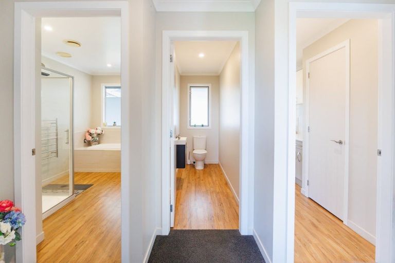 Photo of property in 37 Branksome Place, Aokautere, Palmerston North, 4471