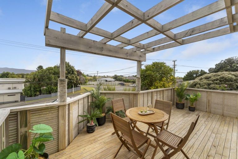 Photo of property in 18 Frederick Street, Paraparaumu Beach, Paraparaumu, 5032