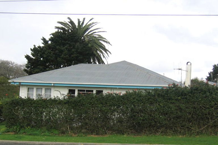 Photo of property in 5 Meldrum Street, Te Kamo, Whangarei, 0112