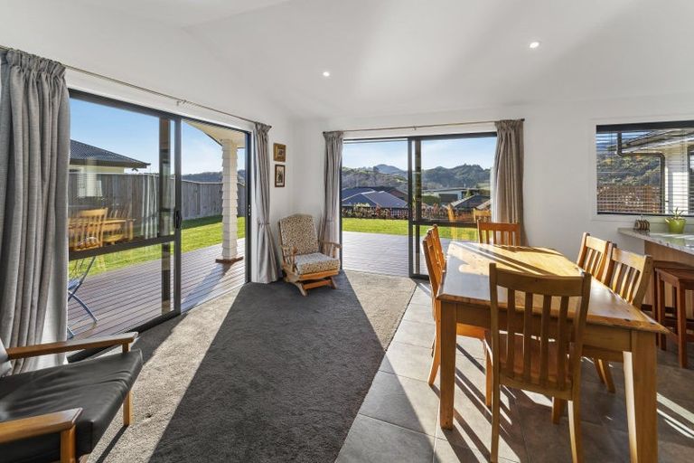 Photo of property in 8 Huntaway Close, Stoke, Nelson, 7011