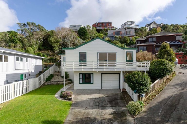 Photo of property in 15 Nagpur Terrace, Broadmeadows, Wellington, 6035