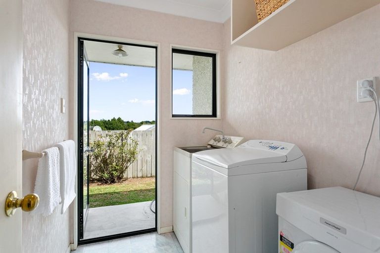 Photo of property in 12 Hall Street, Cambridge, 3434