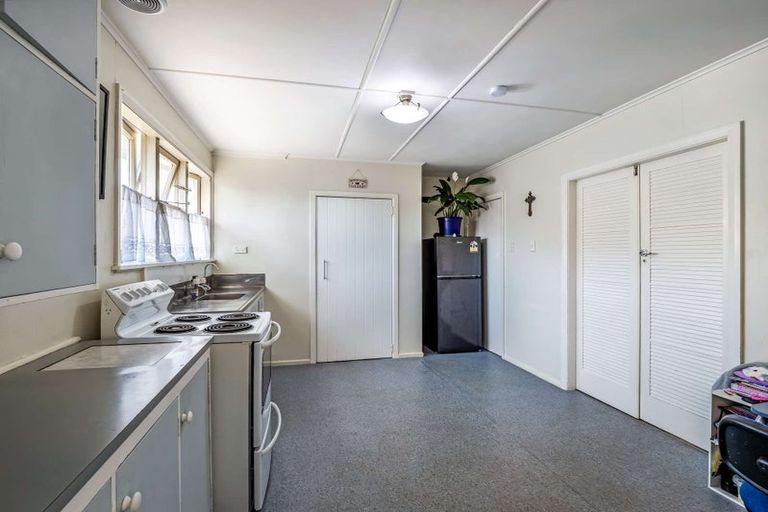 Photo of property in 18 Rimu Street, Gonville, Whanganui, 4501