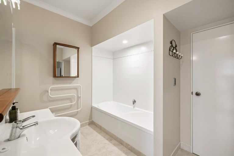 Photo of property in 57 Oriental Parade, Papamoa Beach, Papamoa, 3118
