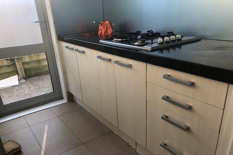 Photo of property in 2 Coolaghy Drive, Flat Bush, Auckland, 2019