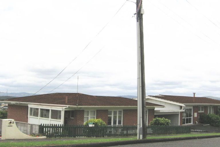 Photo of property in 1a Routly Avenue, Pukekohe, 2120