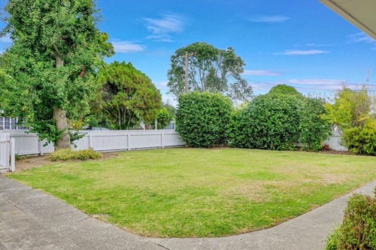 Photo of property in 14 Mananui Crescent, Whakatane, 3120