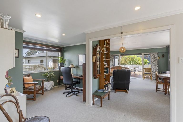 Photo of property in 34 Aubrey Street, New Plymouth, 4310