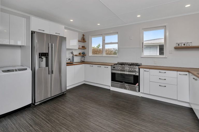 Photo of property in 17 Meadow Park Crescent, Tikipunga, Whangarei, 0112