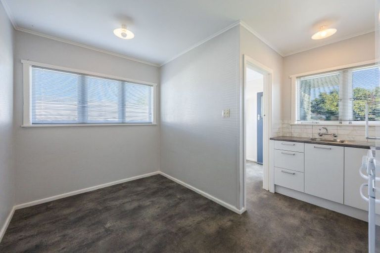 Photo of property in 11 Fleming Crescent, Maraenui, Napier, 4110