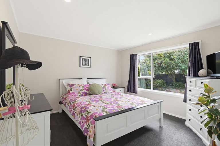 Photo of property in 27 Steele Street, Hornby, Christchurch, 8042