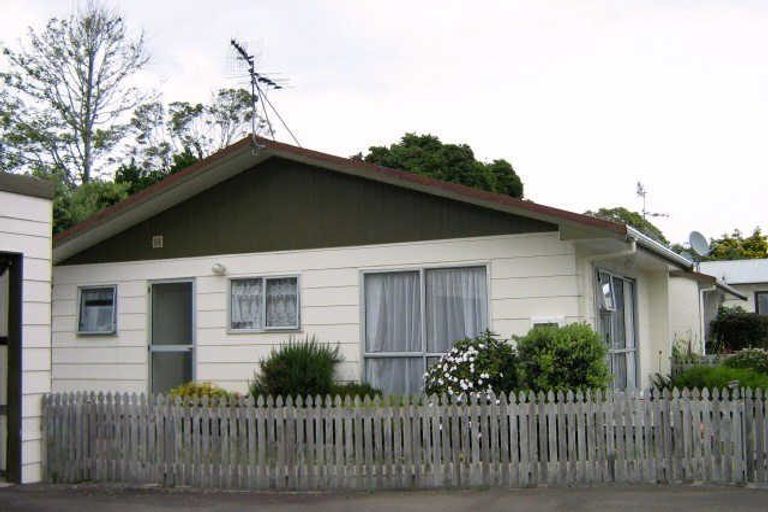 Photo of property in 16 Rimutaka Street, Paraparaumu, 5032