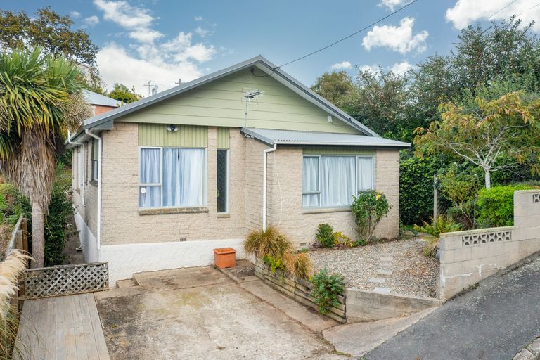 Photo of property in 32 Ventnor Street, Mornington, Dunedin, 9011