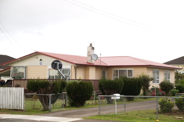 Photo of property in 16 Mervan Street, Mangere East, Auckland, 2024