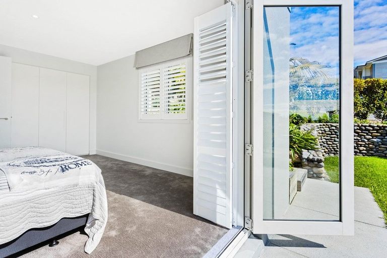 Photo of property in 65 Landmark Terrace, Orewa, 0931