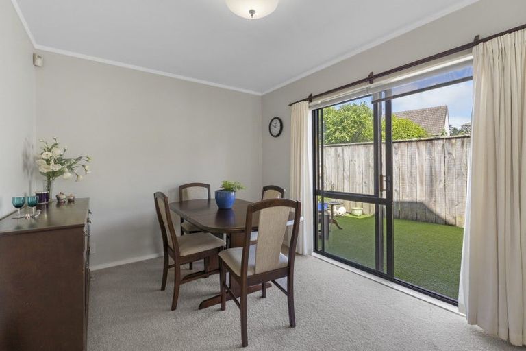 Photo of property in 40 Walton Avenue, Waikanae, 5036