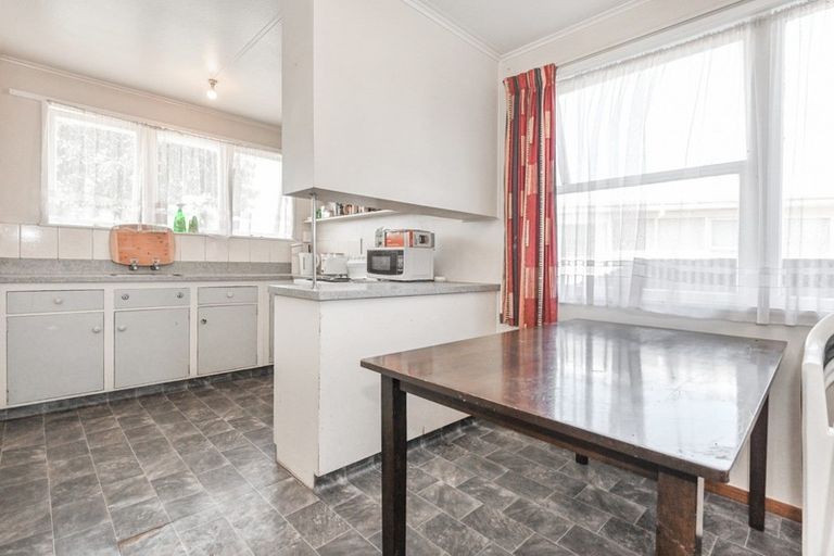 Photo of property in 14 Deal Crescent, Flaxmere, Hastings, 4120