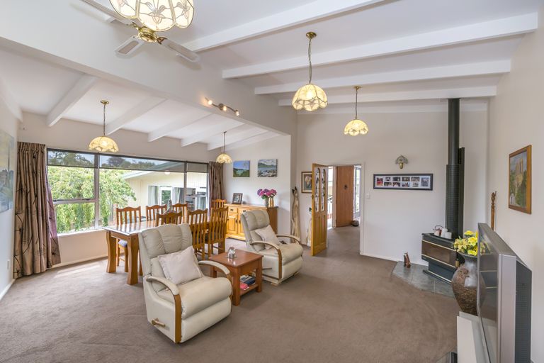 Photo of property in 20 Derrett Place, Saint Martins, Christchurch, 8022