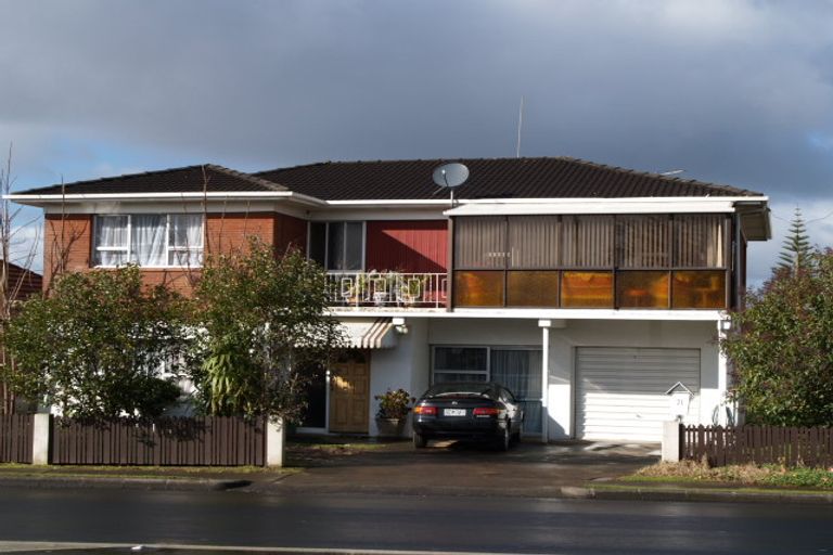 Photo of property in 71 Favona Road, Favona, Auckland, 2024